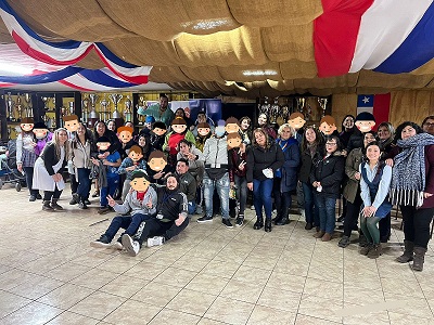 Escuela La Casona de Los Ángeles celebró Fiestas Patrias junto a otras organizaciones