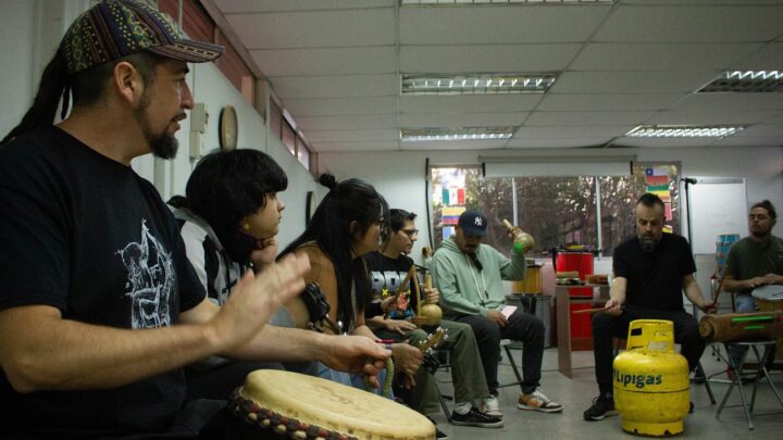 Encuentro Percusión Social se vivió en Casona de Artes y Oficios de Ñuñoa y este sábado 14 se va a Valparaíso