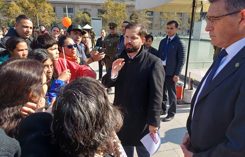 Presidente Gabriel Boric escuchó denuncias de organizaciones tras Caminata por la Niñez